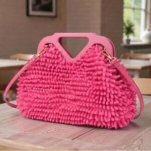 Stylish and Super Cute Pink Handbag